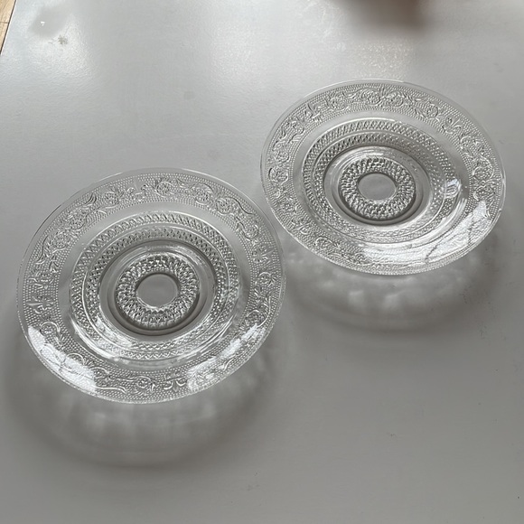 VTG - Two “Fleur de Lis” Salad Plates - Picture 5 of 5